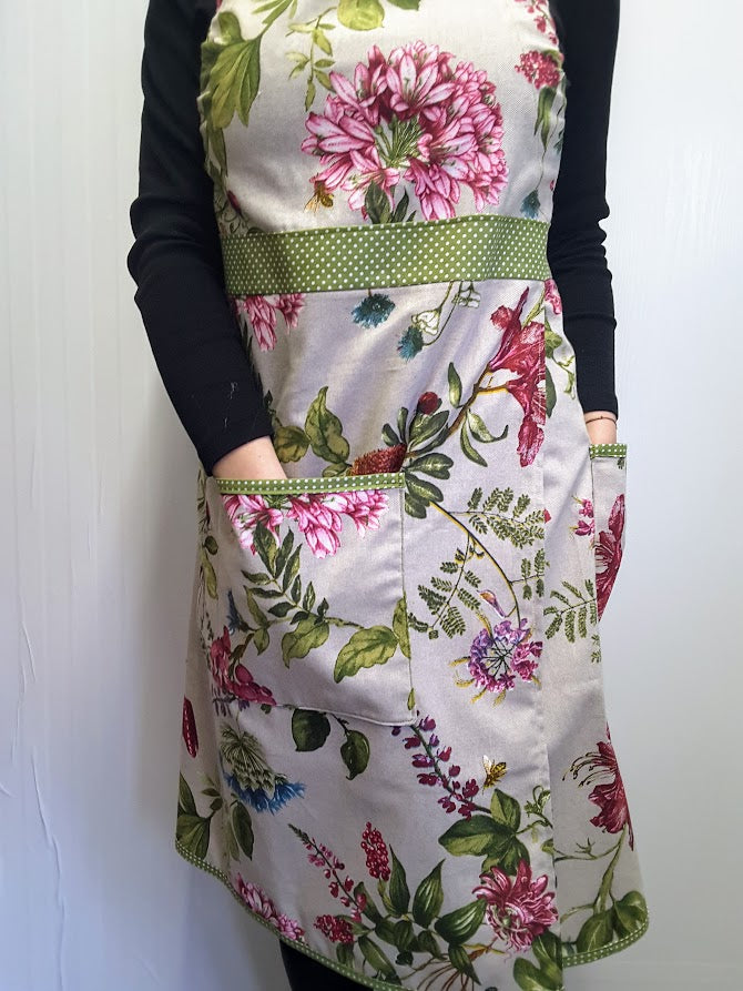 Apron Ella
