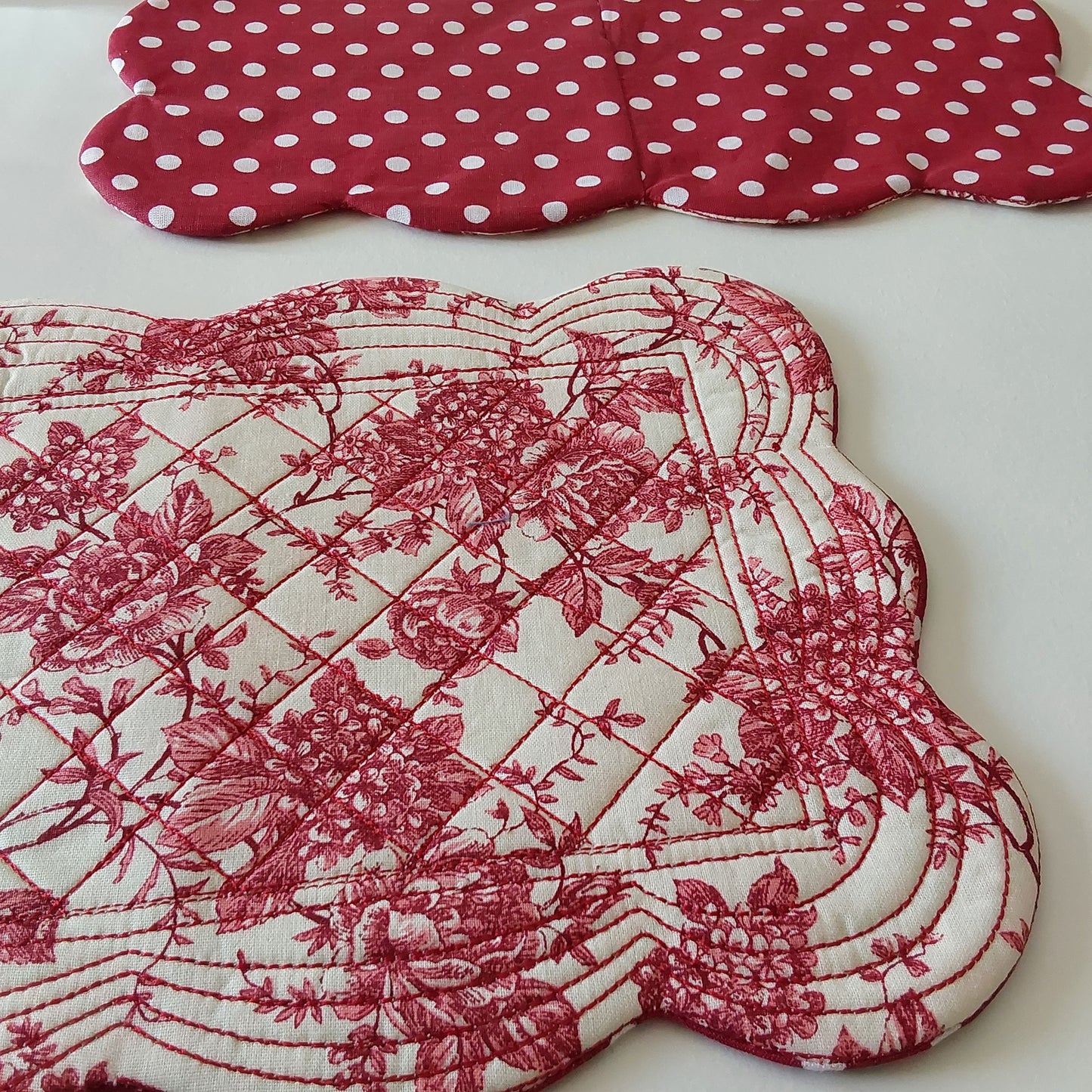 Coffee mug rugs, set of two