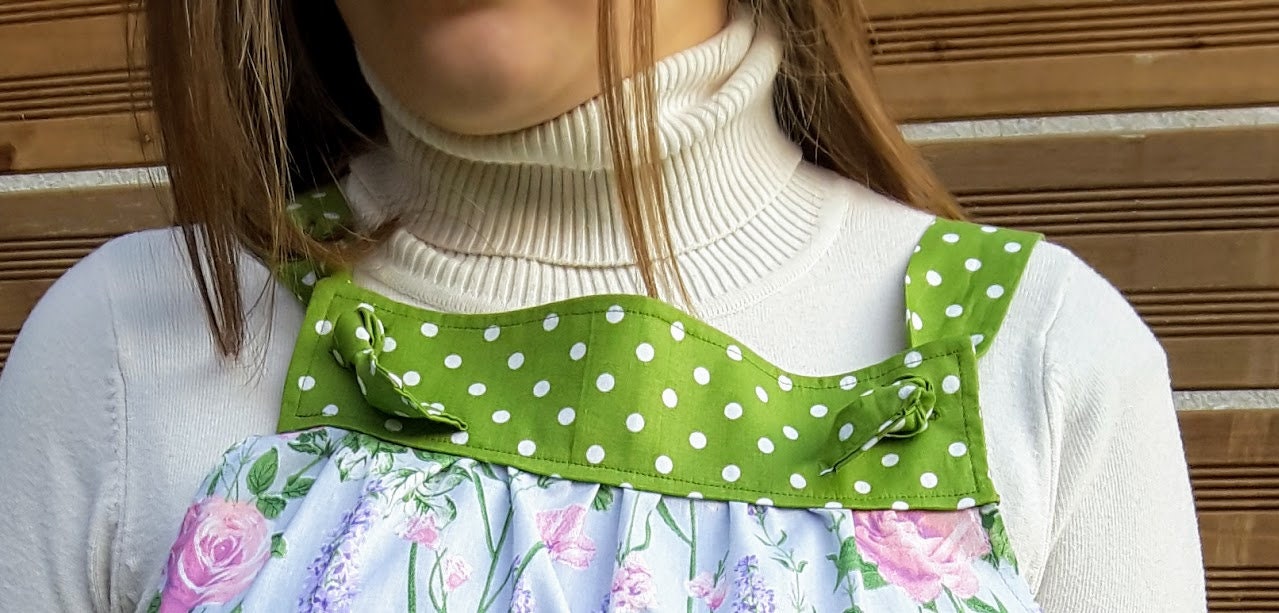 Apron Dora