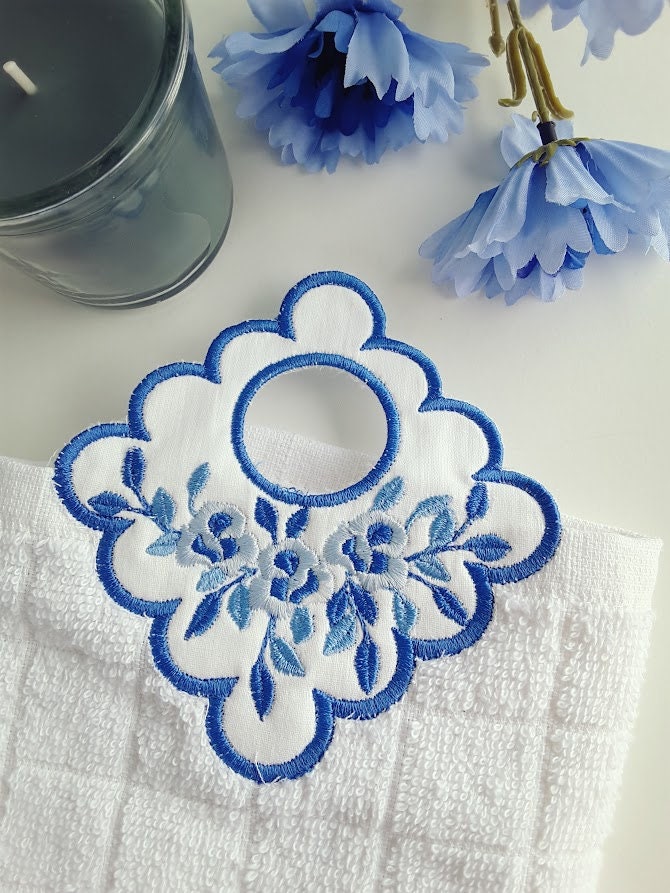 Guest Hand Towel With Embroidered Flowers in Blue and White