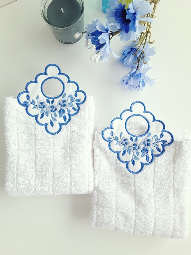 Guest Hand Towel With Embroidered Flowers in Blue and White