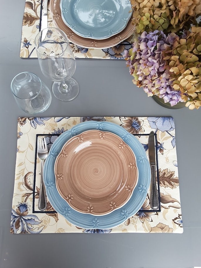 Table Mats in Beige and Blue